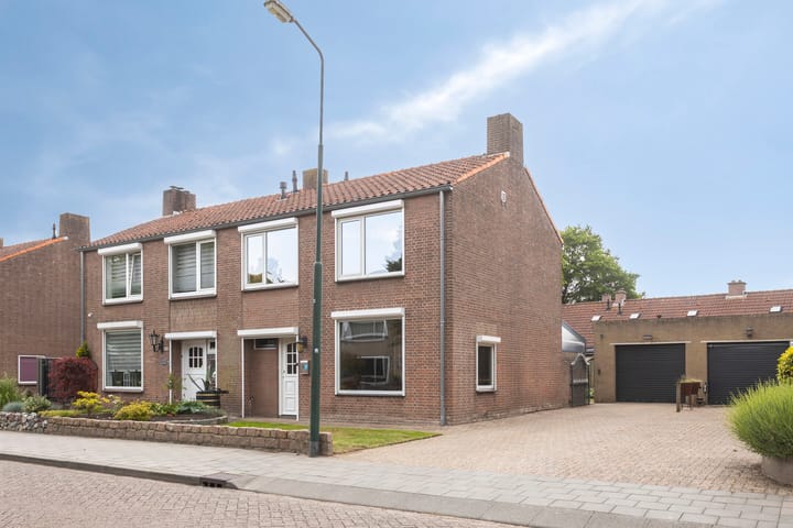 Foto 2 van van den Kerkhoffstraat 22