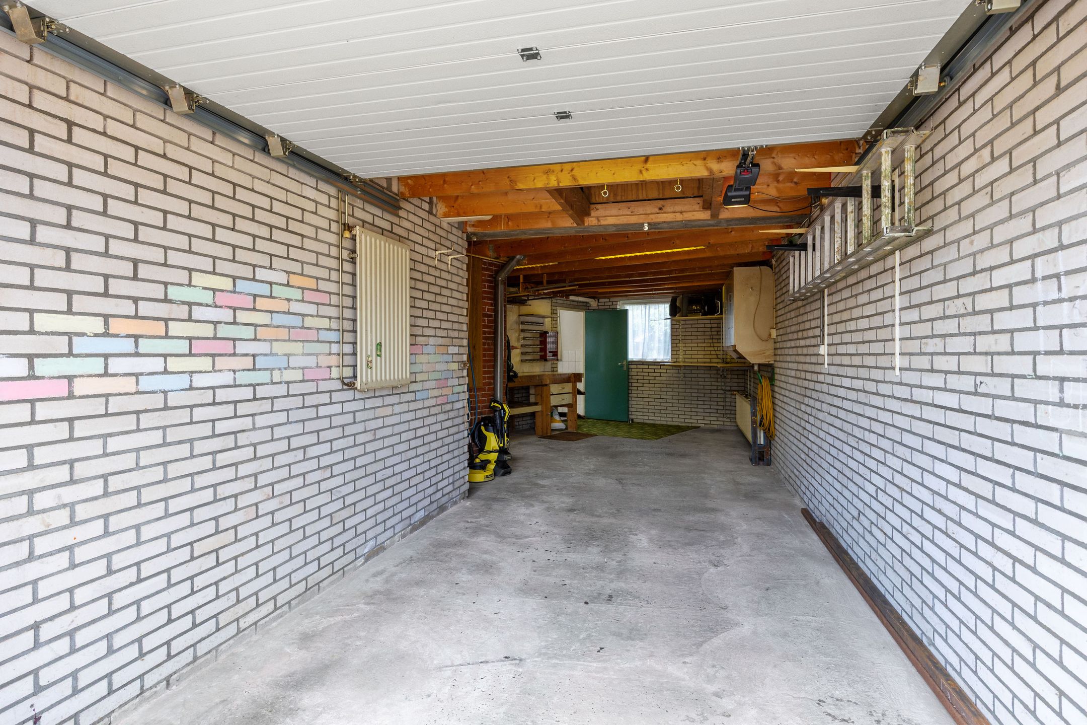 Foto 21 van Burg. Wiersumstraat 7