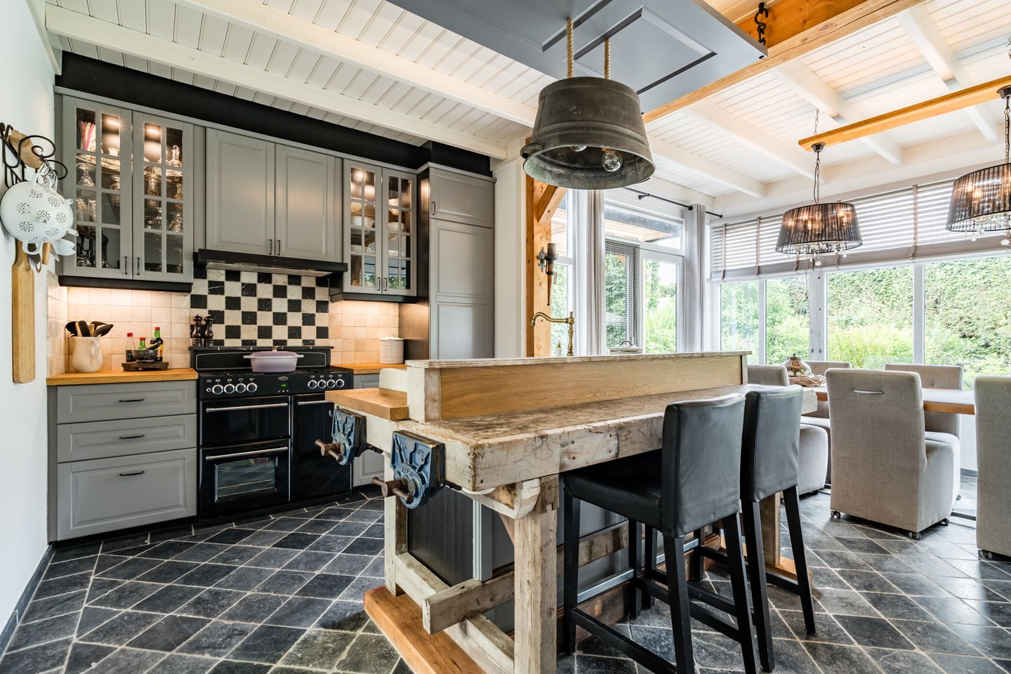 Foto 5 van Industrielaan 13