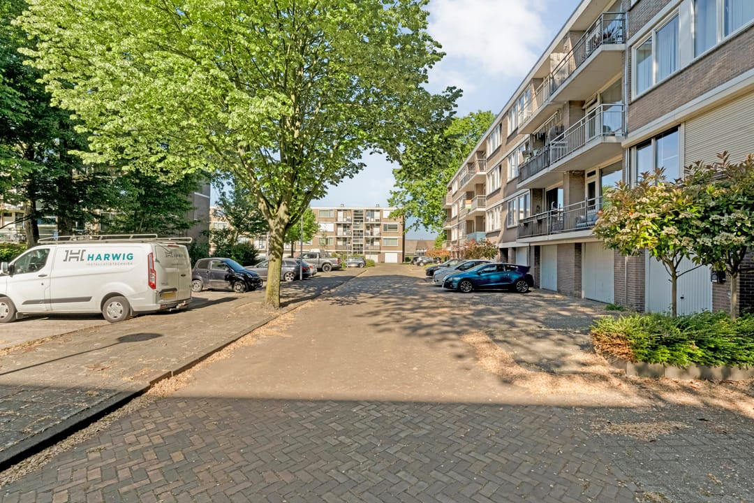 Foto 7 van Capella 81