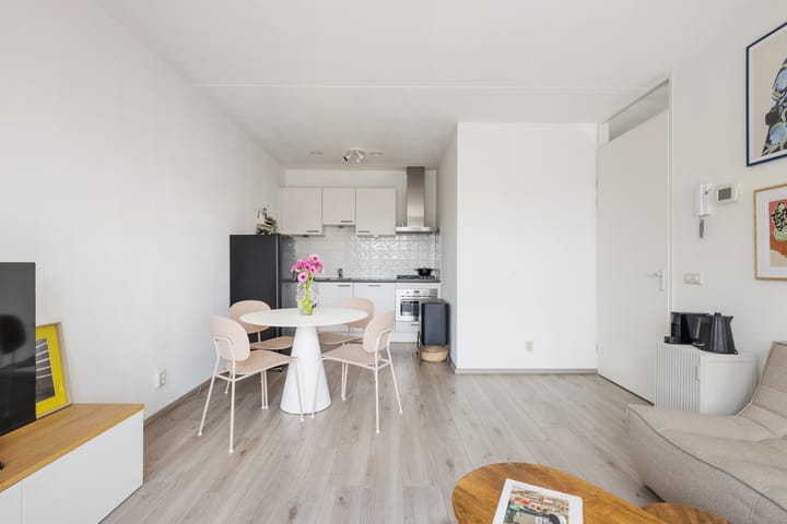 Photo 6 of Korvelseweg 48-02