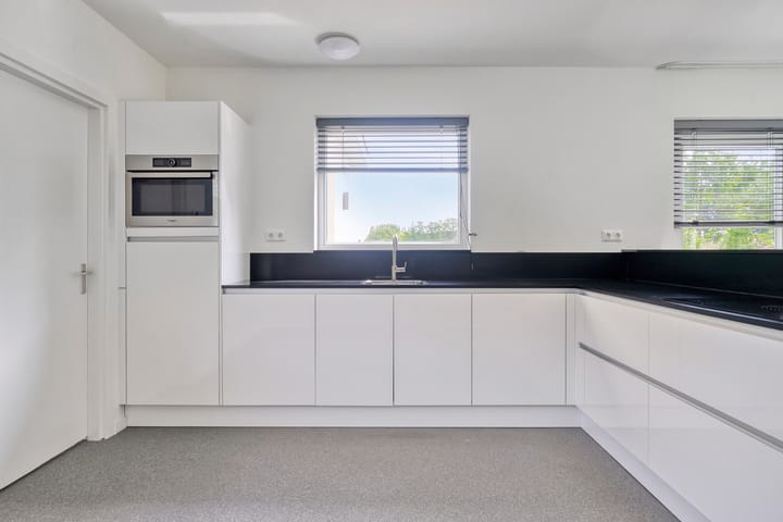 Foto 3 van van Heemstraweg 14-A