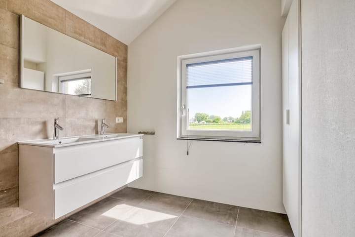 Foto 5 van van Heemstraweg 14-A