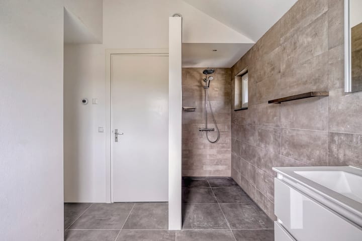 Foto 45 van van Heemstraweg 14-A