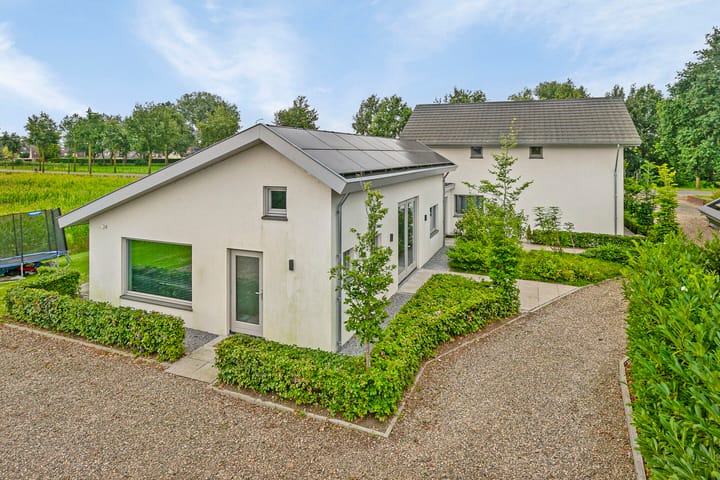 Foto 64 van van Heemstraweg 14-A