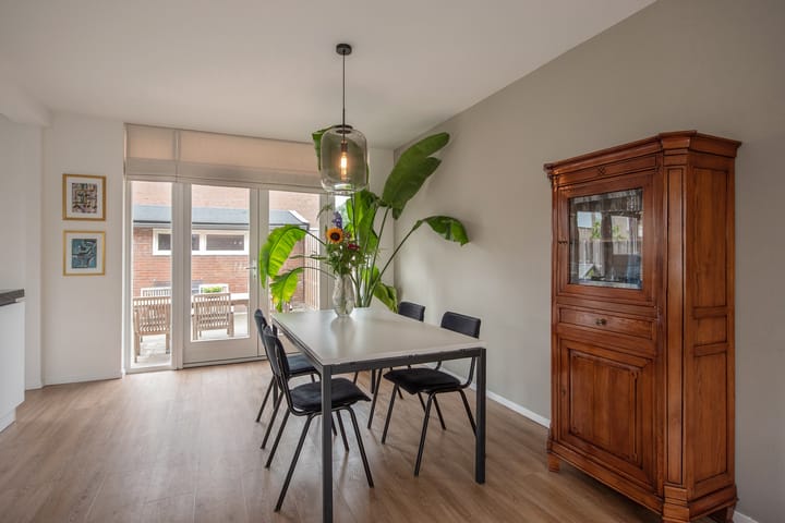 Foto 23 van Ds. van Couwenhovelaan 166