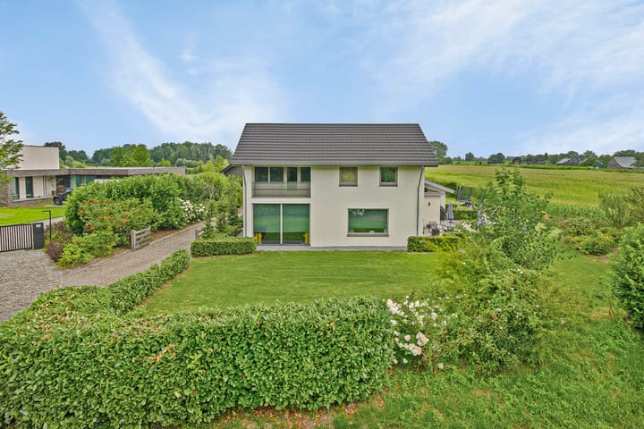 Foto 78 van van Heemstraweg 14-A