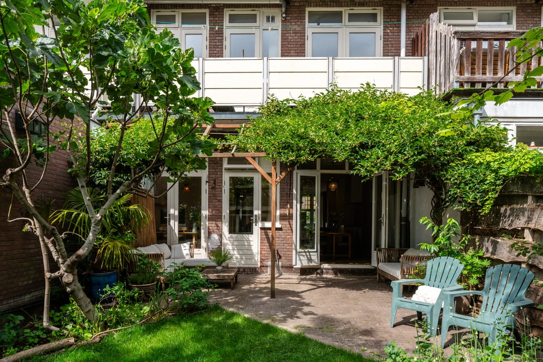 Photo 2 of Sassenheimstraat 57-H