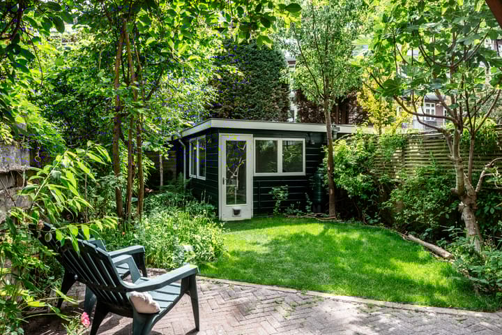 Photo 4 of Sassenheimstraat 57-H