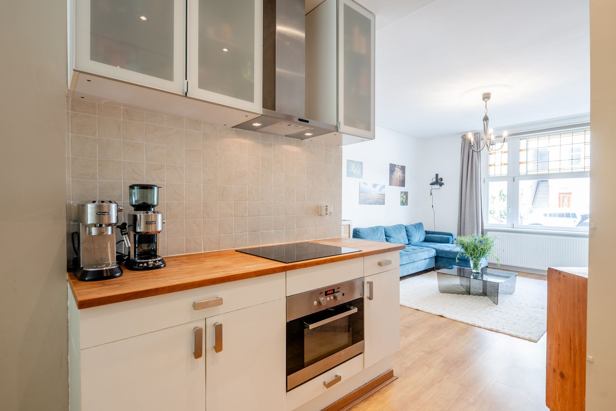 Photo 12 of Sassenheimstraat 57-H