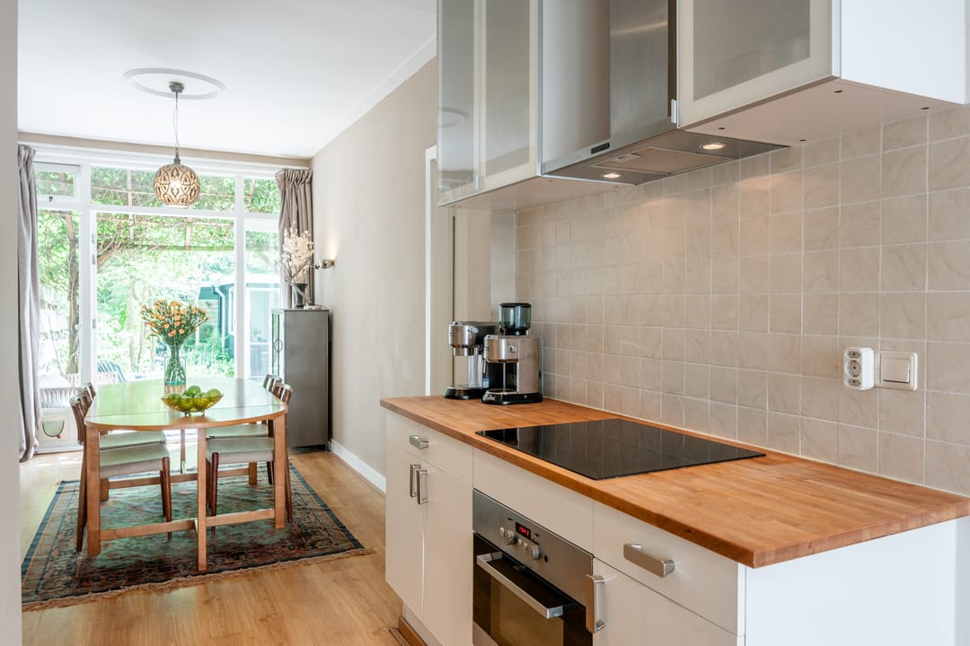 Photo 13 of Sassenheimstraat 57-H