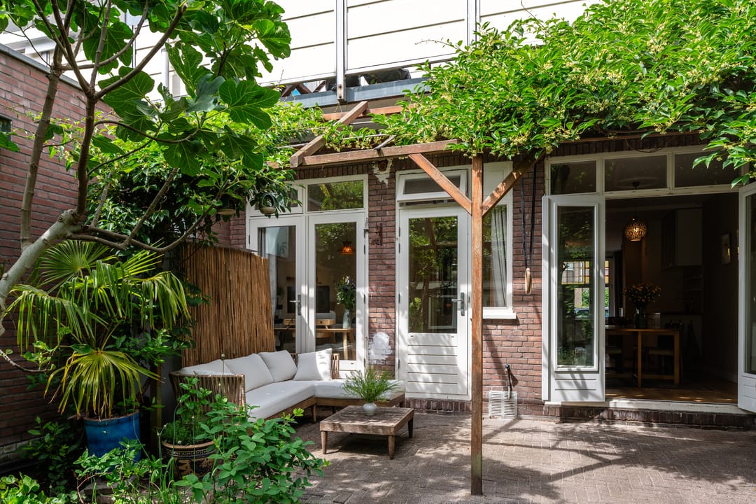 Photo 22 of Sassenheimstraat 57-H