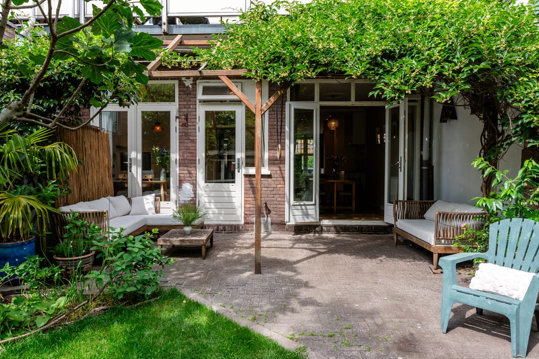 Photo 32 of Sassenheimstraat 57-H