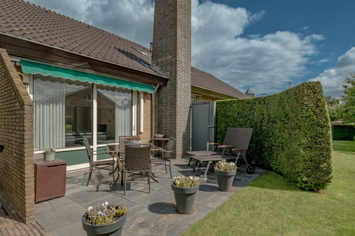 Foto 10 van Goudenregenstraat 1