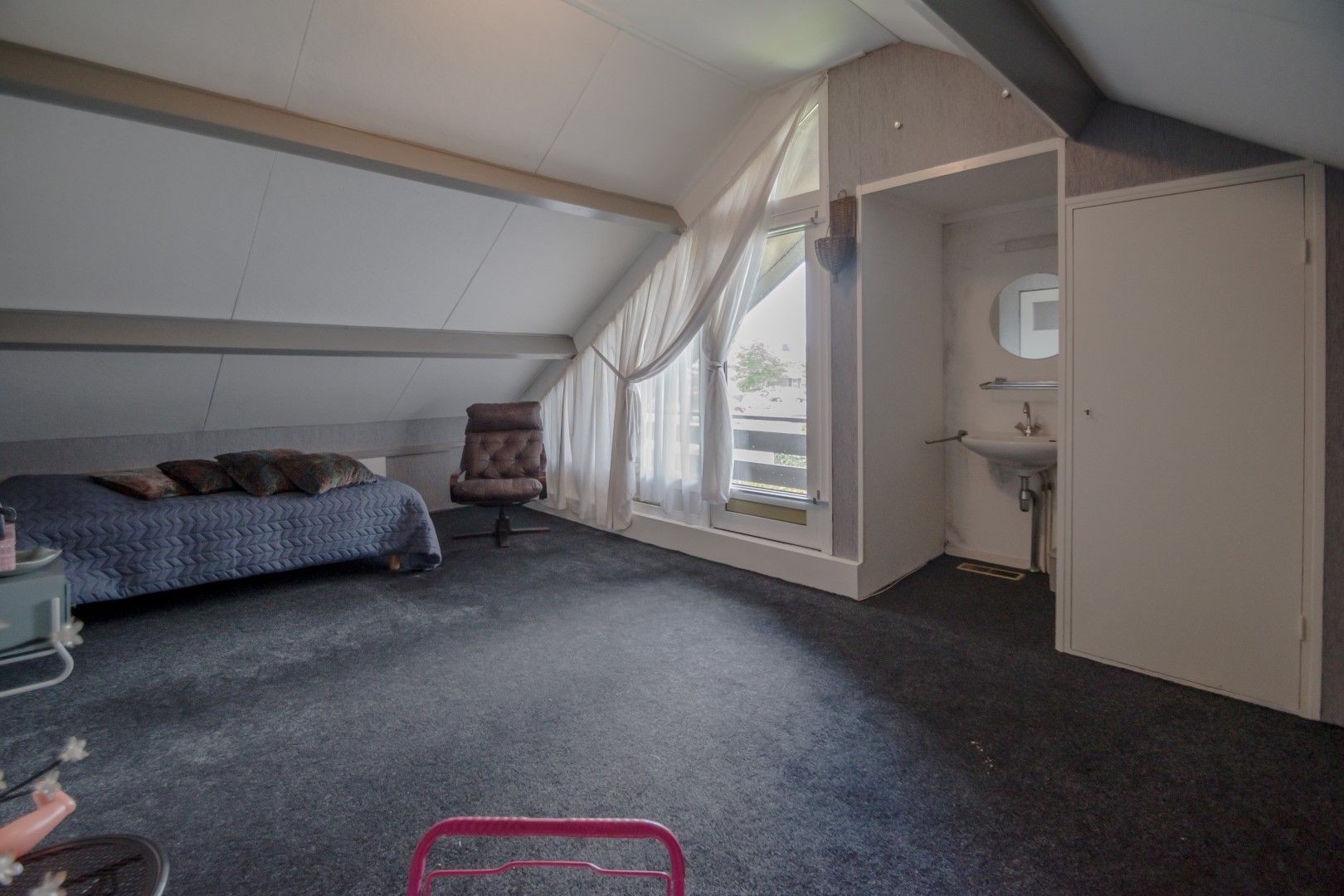 Foto 39 van Goudenregenstraat 1