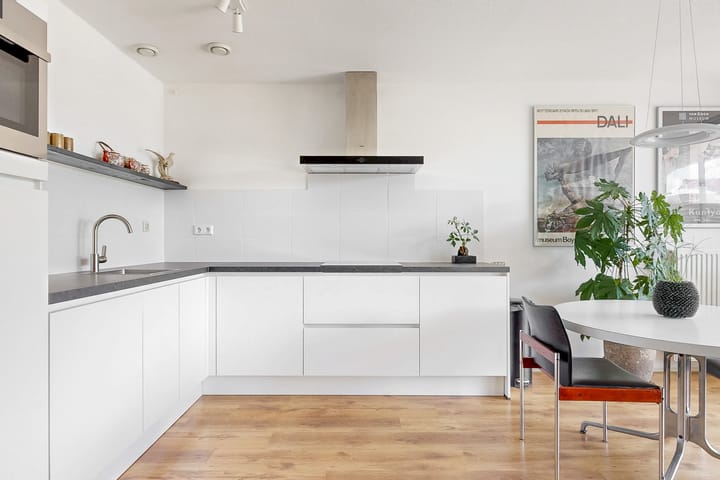 Photo 10 of Columbiahof 2