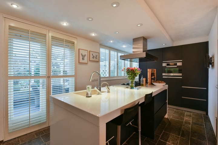 Foto 3 van Zirkoon 28