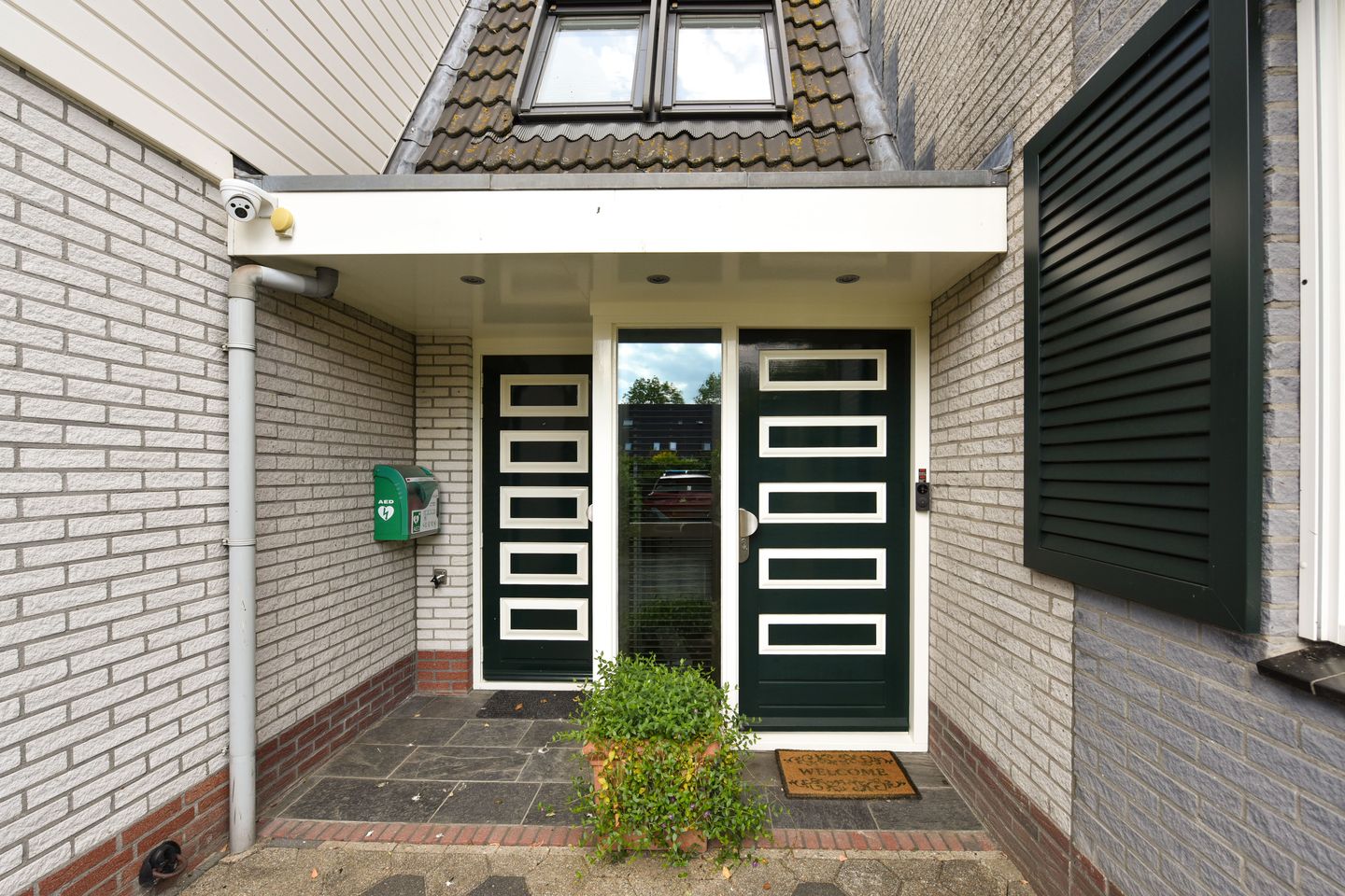 Foto 5 van Zirkoon 28