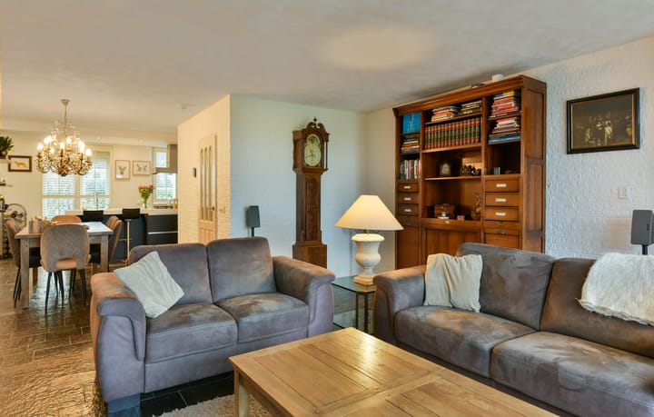 Foto 13 van Zirkoon 28