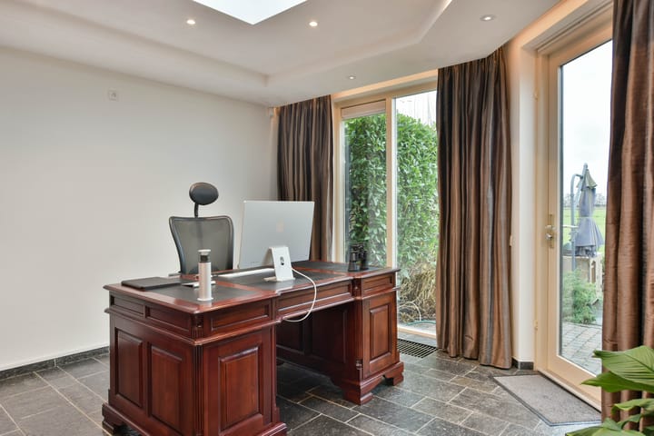 Foto 14 van Zirkoon 28