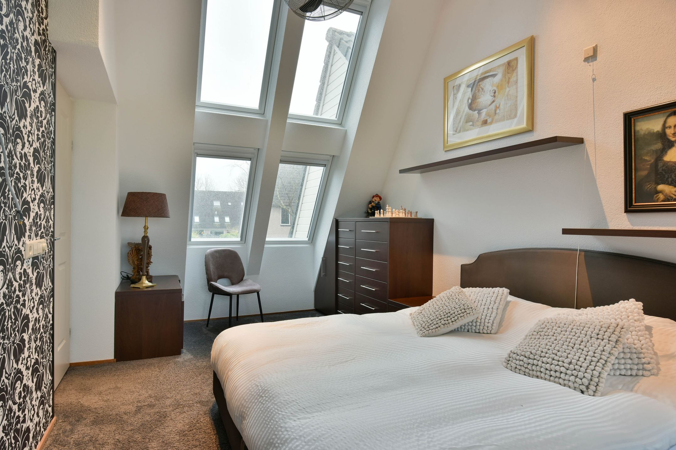 Foto 24 van Zirkoon 28