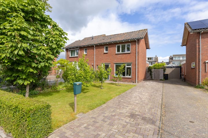 Foto 1 van Lindenlaan 24