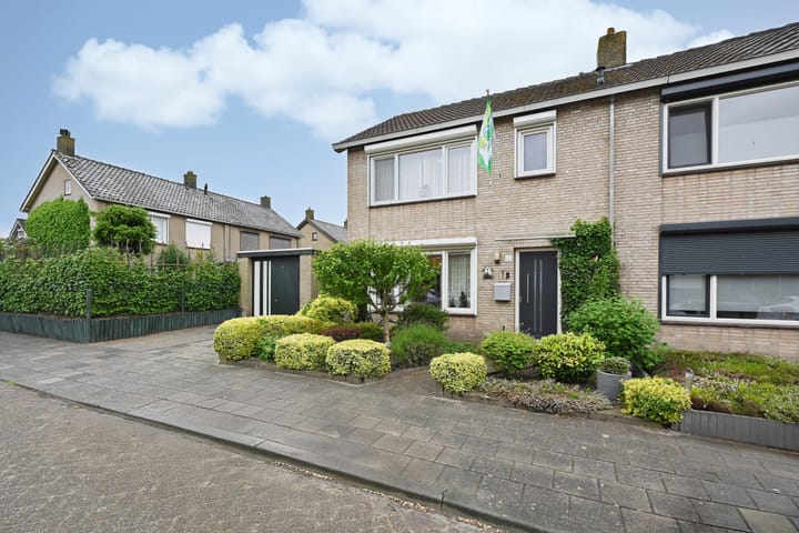 Foto 4 van Tjalkstraat 1