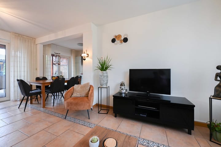 Foto 12 van Tjalkstraat 1