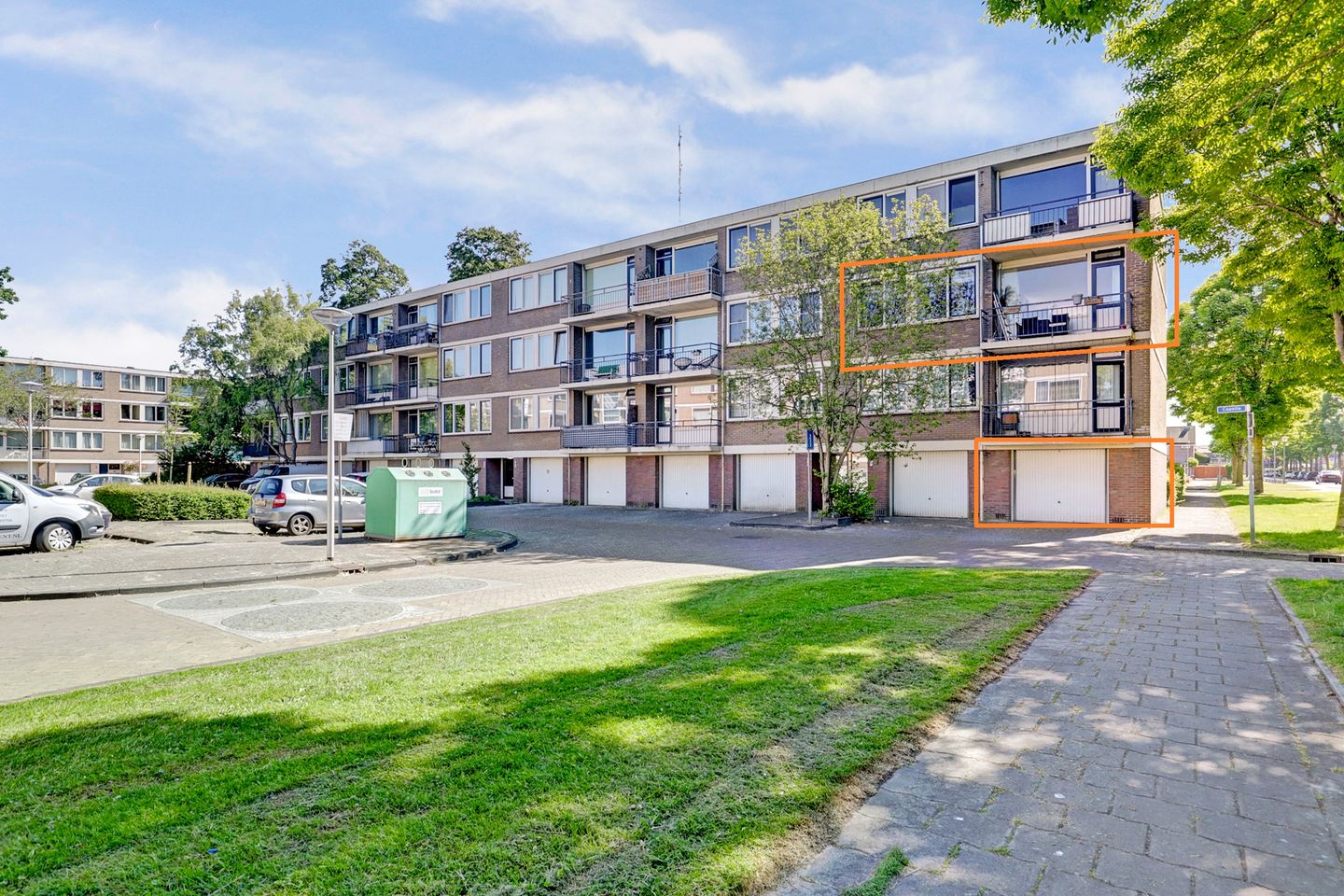 Foto 1 van Capella 4