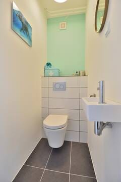 Photo 13 of Jorisstraat 30-A