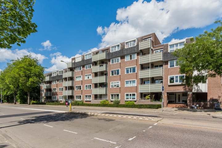 Foto 1 van P Czn Hooftlaan 13