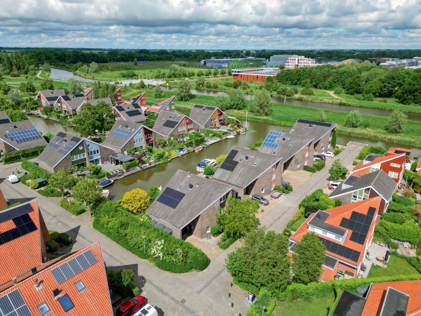 Foto 1 van Tjariet 41