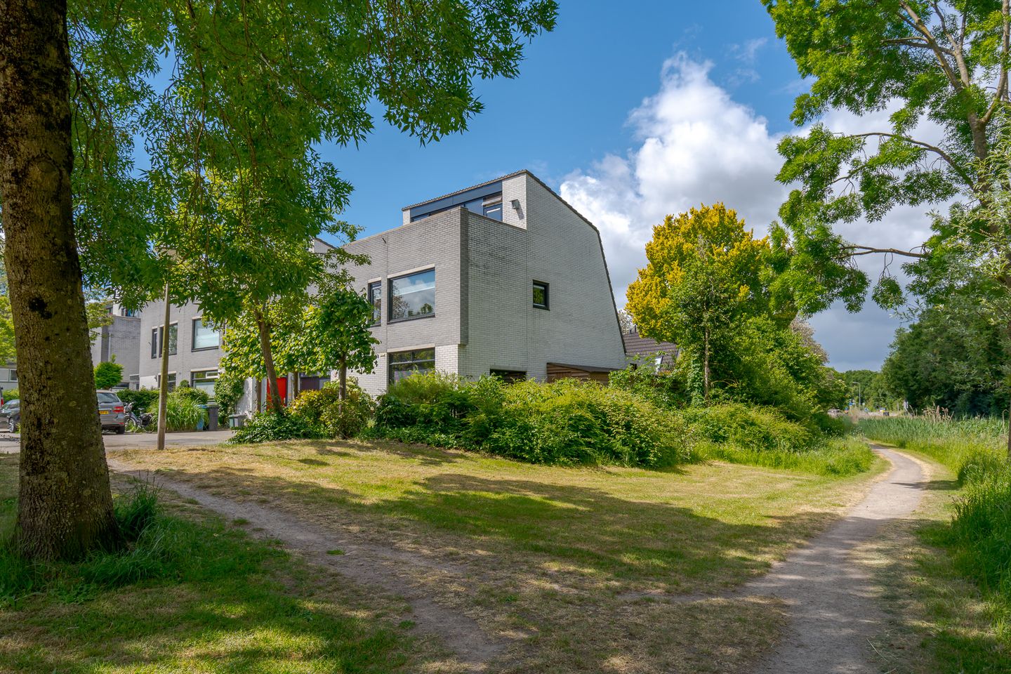 Foto 5 van Moeder Lambertastraat 9