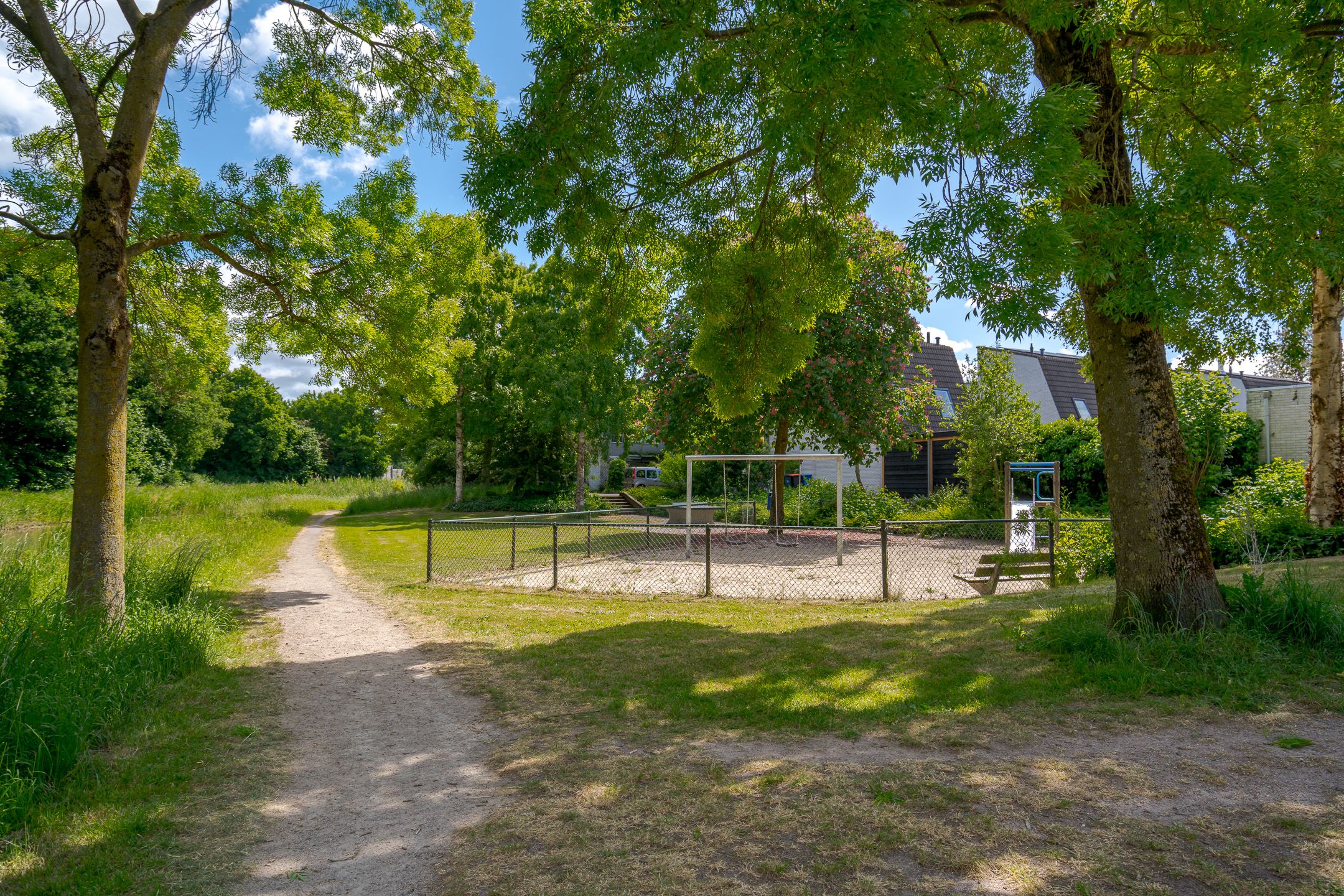 Foto 6 van Moeder Lambertastraat 9