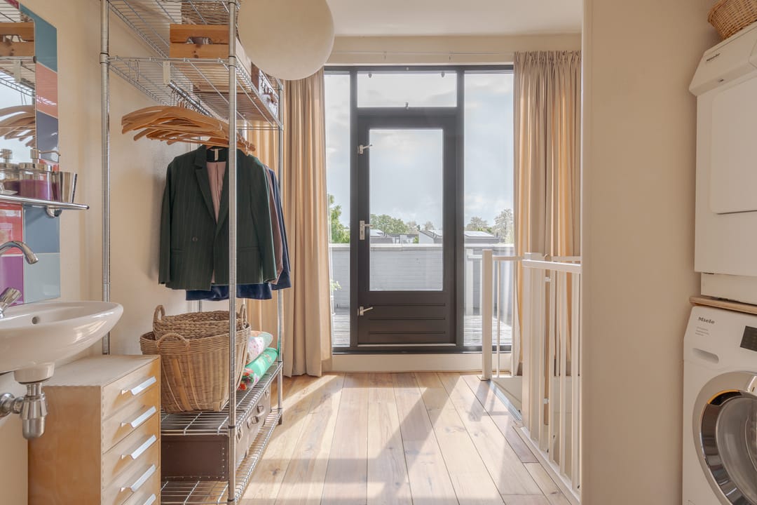 Foto 41 van Moeder Lambertastraat 9