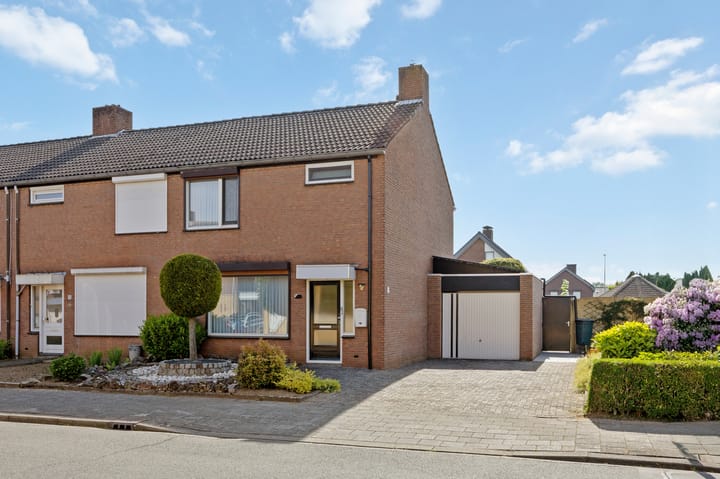 Foto 5 van Cypresstraat 16