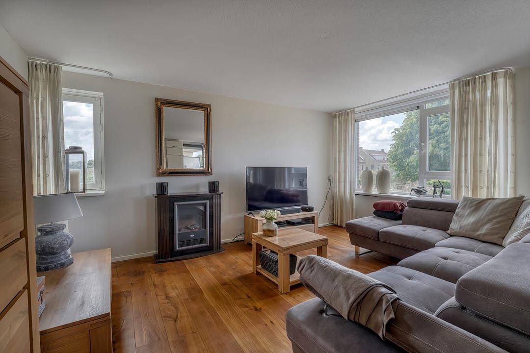 Foto 16 van Parnassia 253