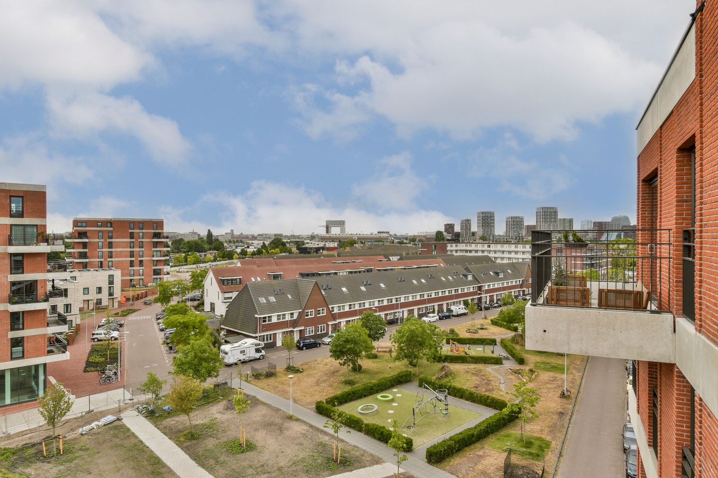 Photo 14 of Galastraat 297