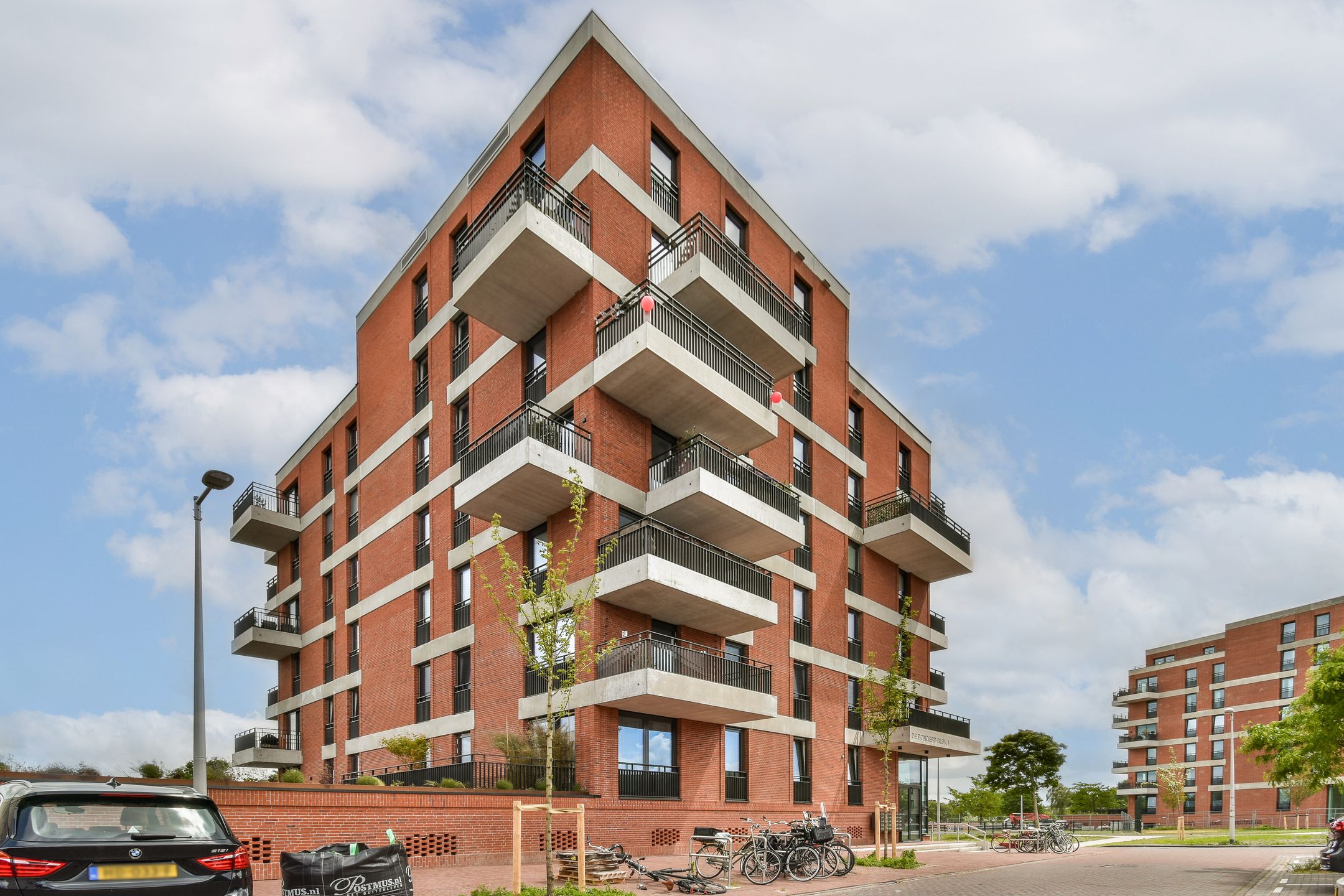 Photo 24 of Galastraat 297