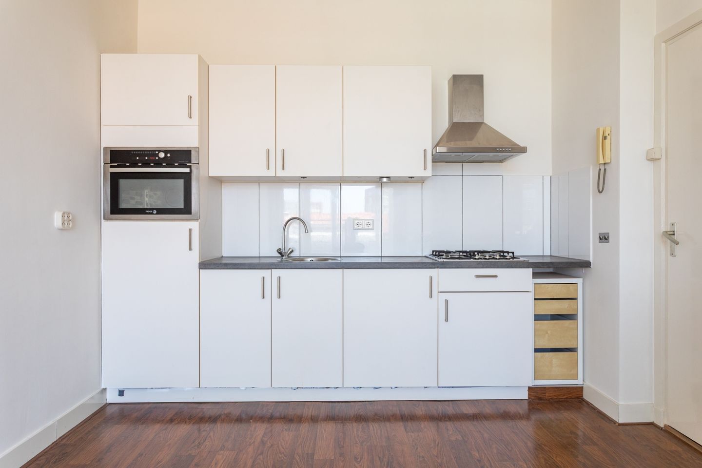 Photo 5 of Westduinweg 66-C1