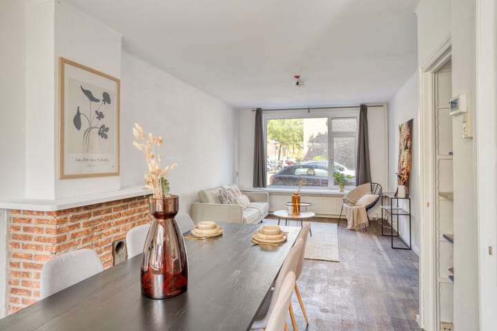 Foto 12 van Aert van der Neerstraat 4