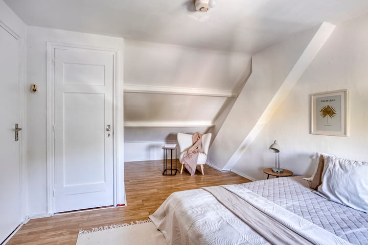 Foto 23 van Aert van der Neerstraat 4