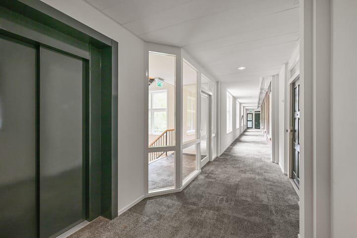 Foto 6 van Kennemerstraatweg 2-P