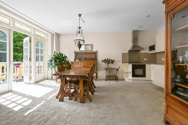 Foto 16 van Kennemerstraatweg 2-P