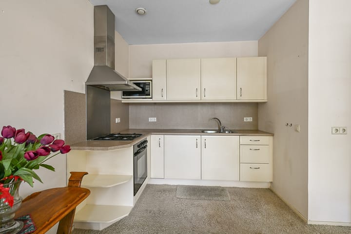 Foto 18 van Kennemerstraatweg 2-P