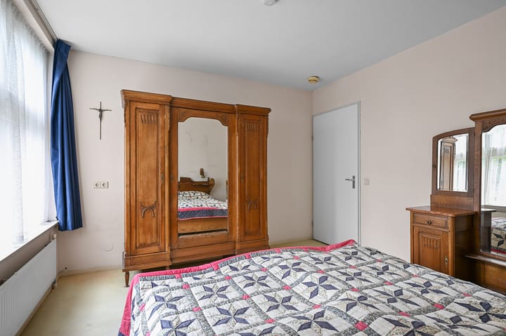 Foto 28 van Kennemerstraatweg 2-P