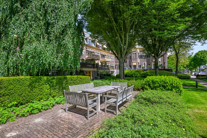 Foto 35 van Kennemerstraatweg 2-P