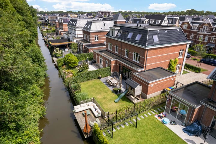 Photo 39 of Markgraaflaan 49