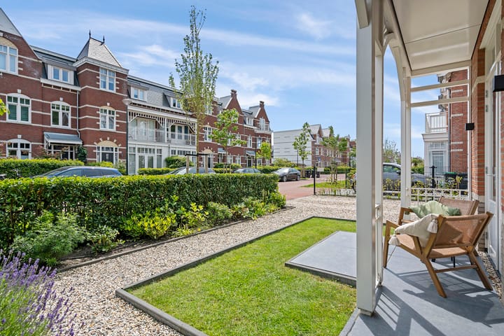 Photo 74 of Markgraaflaan 49