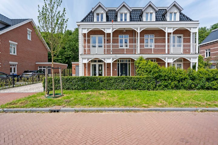 Photo 78 of Markgraaflaan 49